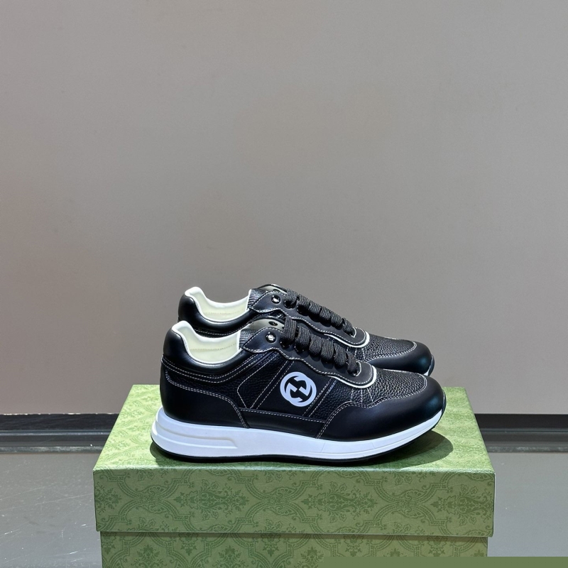 G*u*i casual shoes